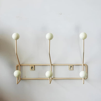 Mid-Century Wall Coat Rack – Stylish Organization for the Entryway